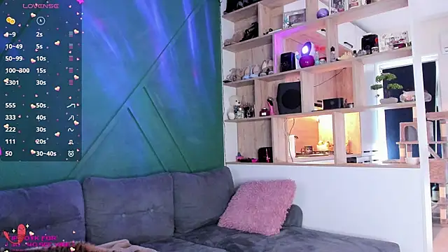  alleyesonme  online show from 03/13/25, 12:02