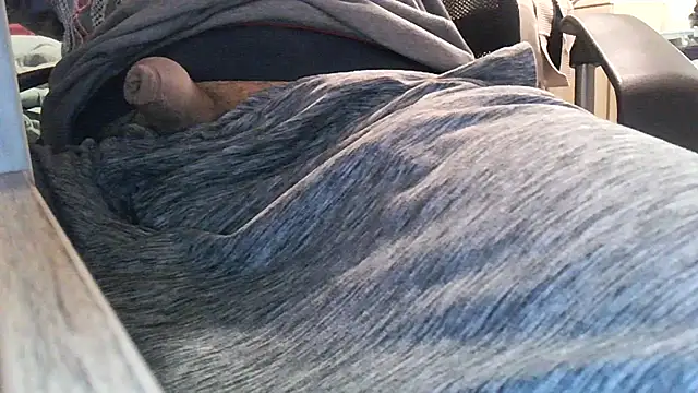 patrasdick94 online show from 01/06/26, 06:11