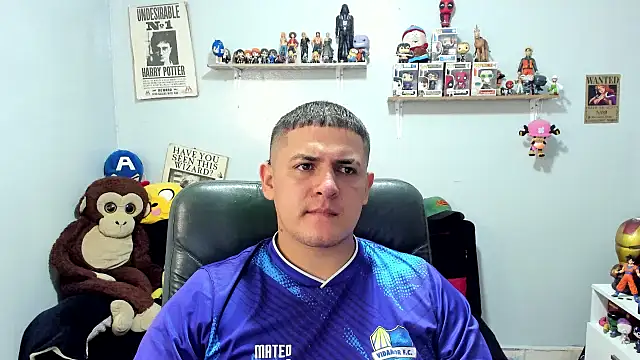 Snapshot of ney_22 chatting on 06/19/26, 03:33 ney 22 online show from 06/19/26, 03:33