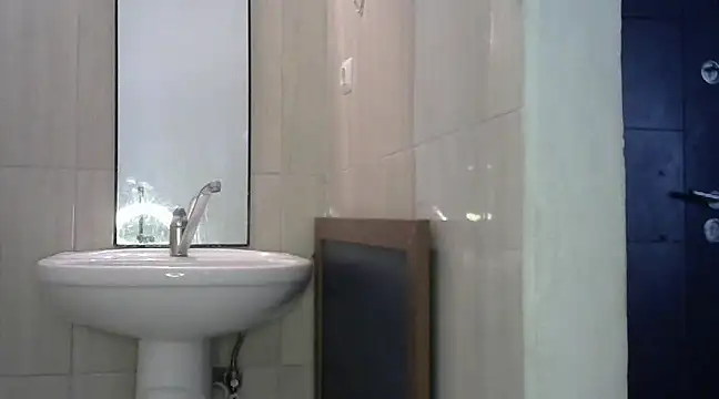 insatiableeee online show from 01/08/25, 07:24