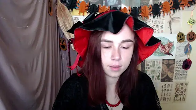 VeryVeryVeryShy  online show from 10/31/25, 06:25