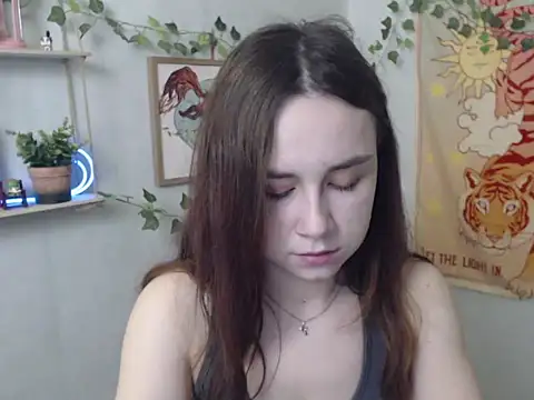 VeryVeryVeryShy  online show from 04/03/26, 05:38