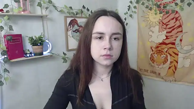 VeryVeryVeryShy  online show from 04/04/26, 05:38