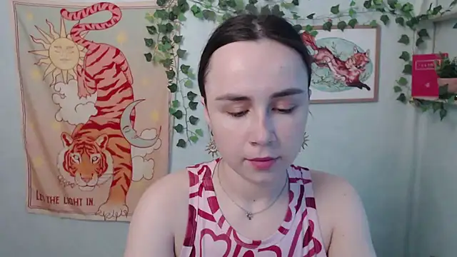 VeryVeryVeryShy  online show from 05/22/26, 05:36