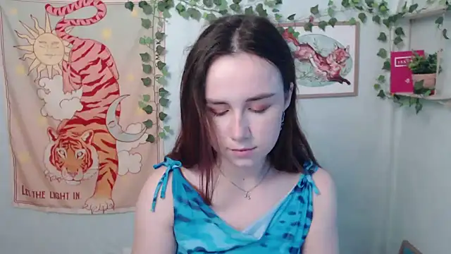 VeryVeryVeryShy  online show from 07/17/26, 05:47