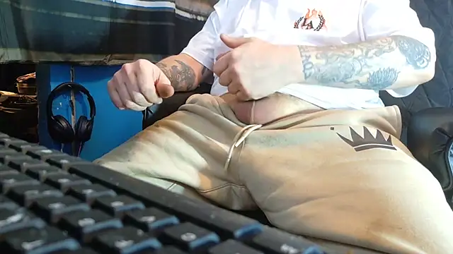 faded206 online show from 11/27/25, 03:14