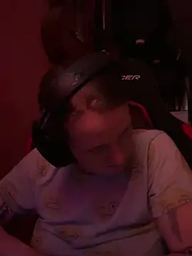 wetgerman 2 online show from 02/26/25, 10:09