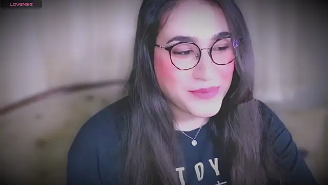 Snapshot of MERA_arab chatting on 02/08/25, 11:55 MERA arab online show from 02/08/25, 11:55