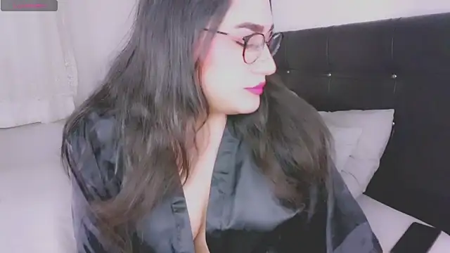 Snapshot of MERA_arab chatting on 11/20/25, 07:57 MERA arab online show from 11/20/25, 07:57