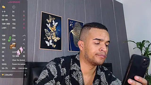 Snapshot of Bigcock_21cm_ chatting on 03/21/25, 10:39 Bigcock 21cm online show from 03/21/25, 10:39