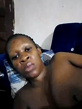 Snapshot of africanpussy22 chatting on 02/14/26, 10:01 africanpussy22 online show from 02/14/26, 10:01