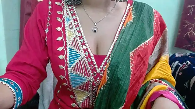 sweet-alia online show from 02/24/26, 10:13