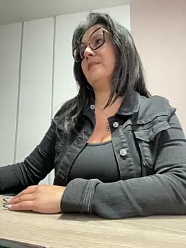 SWEETLILY18 online show from 02/19/25, 11:28