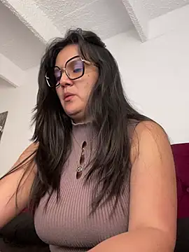 SWEETLILY18 online show from 02/21/25, 09:11