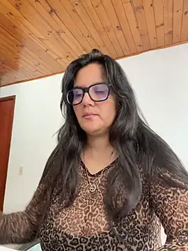 SWEETLILY18 online show from 04/17/26, 12:52