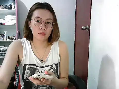 crizzybel online show from 02/26/25, 02:37