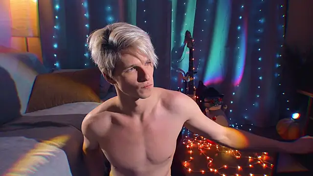 Breston Sweet online show from 12/14/25, 08:24