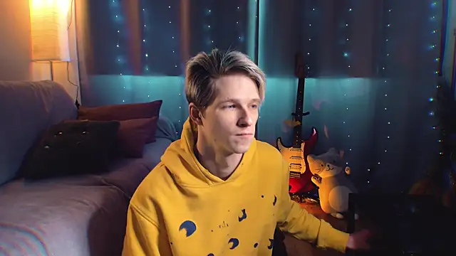 Breston Sweet online show from 03/04/26, 09:04