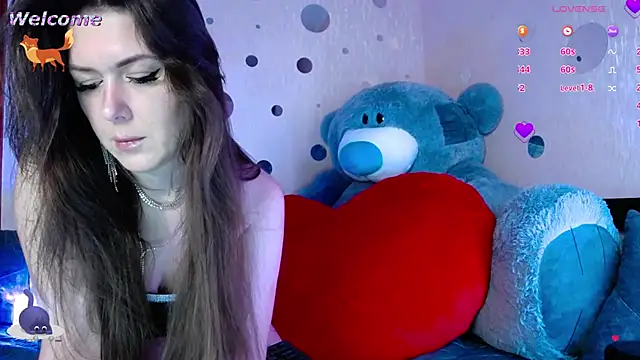 GENTLY--EVIL online show from 11/19/25, 06:19