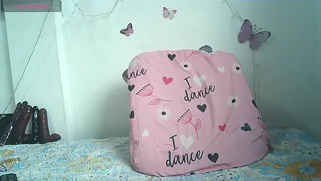 Snapshot of samantha_hot10 chatting on 02/19/25, 02:55 samantha hot10 online show from 02/19/25, 02:55