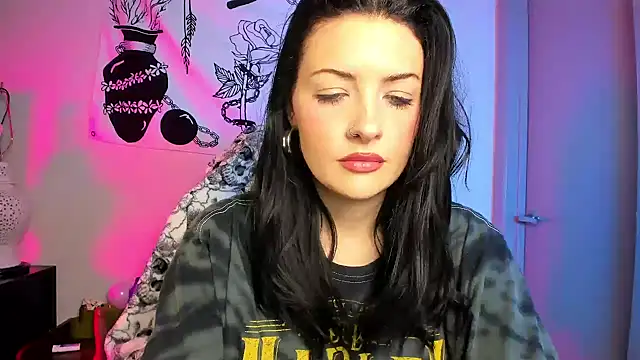 MelroseStrip online show from 12/20/25, 09:22