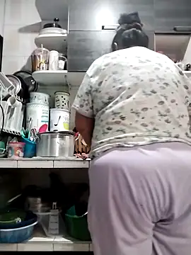 Keyla01  online show from 10/12/25, 11:42