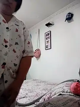 Keyla01  online show from 10/17/25, 01:46