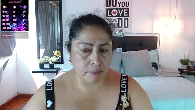 Keyla01  online show from 03/29/26, 06:41