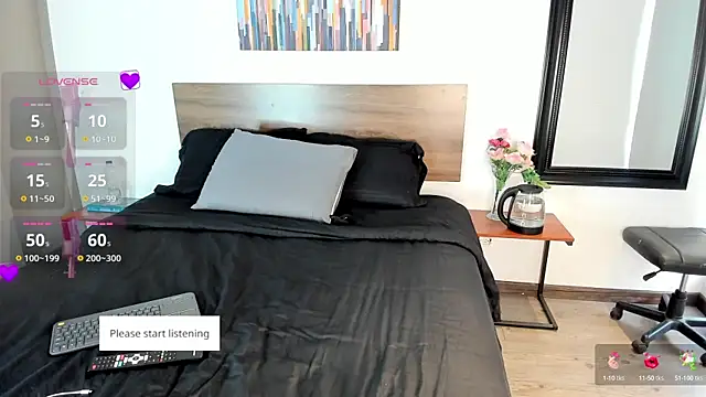 Ginebraa Saenz online show from 02/03/25, 01:51