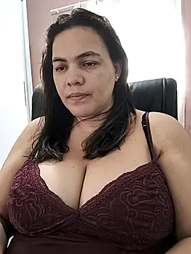 pretty architect online show from 11/07/25, 04:07