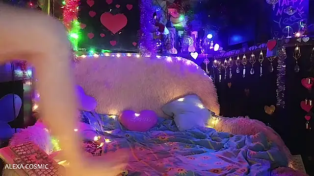 Snapshot of Alexa_Cosmic chatting on 01/14/25, 02:50 Alexa Cosmic online show from 01/14/25, 02:50