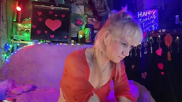 Snapshot of Alexa_Cosmic chatting on 03/21/25, 01:56 Alexa Cosmic online show from 03/21/25, 01:56