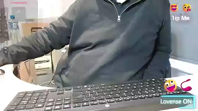 bigbadjon69 online show from 02/04/25, 01:38