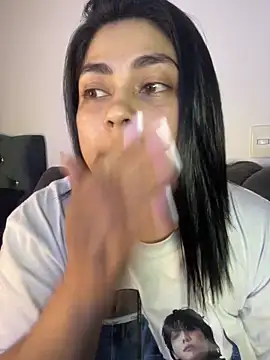 lucy26  online show from 04/09/26, 02:44