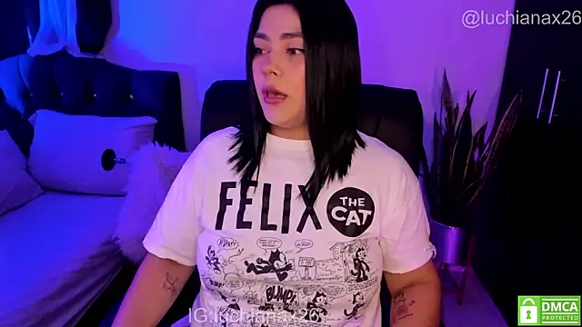 lucy26  online show from 04/19/26, 03:17