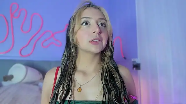 Sofly s online show from 01/15/26, 11:37