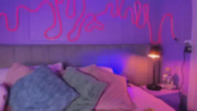 Snapshot of Sofly_s chatting on 02/09/26, 11:58 Sofly s online show from 02/09/26, 11:58