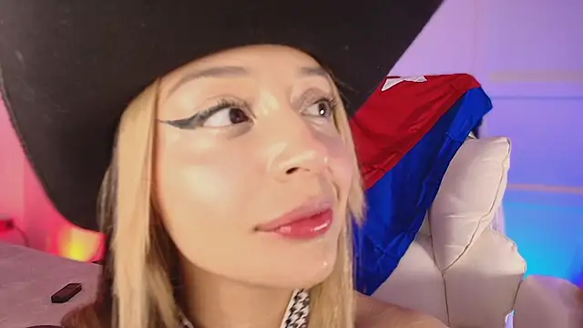 Sofly s online show from 07/05/26, 04:30
