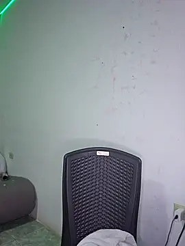 Mary pinkish online show from 12/16/24, 03:08