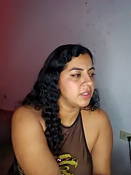 Mary pinkish online show from 01/16/25, 03:23