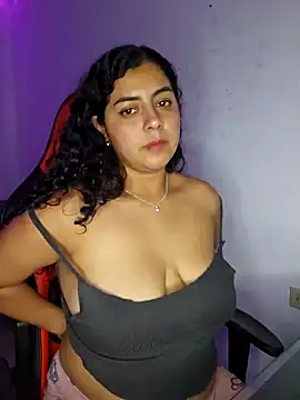 Mary pinkish online show from 01/20/25, 03:26