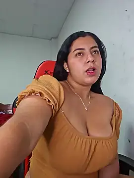 Mary pinkish online show from 01/23/25, 11:26