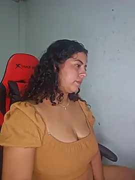 Mary pinkish online show from 02/02/25, 04:37