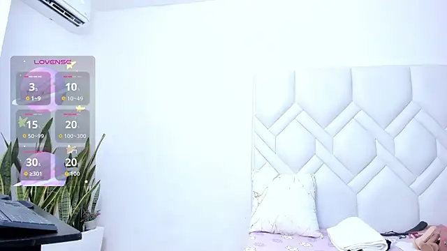 Mature Hard online show from 12/17/25, 08:37