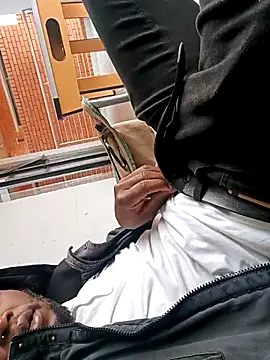 chef-dudi012 online show from 04/15/26, 06:42