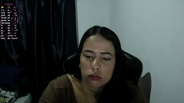 Bianka olivetto021 online show from 05/14/26, 02:18