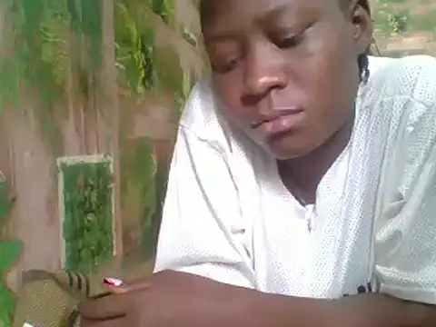 Snapshot of CandyLovesU2 chatting on 09/13/25, 09:53 CandyLovesU2 online show from 09/13/25, 09:53