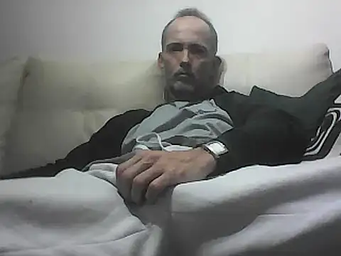latinx44 online show from 03/19/25, 05:52