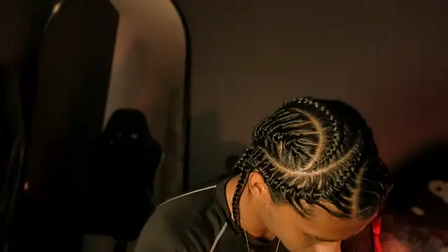 Lucas eevans online show from 02/10/26, 01:10