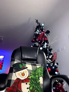 Frank Farrell online show from 12/23/25, 04:10